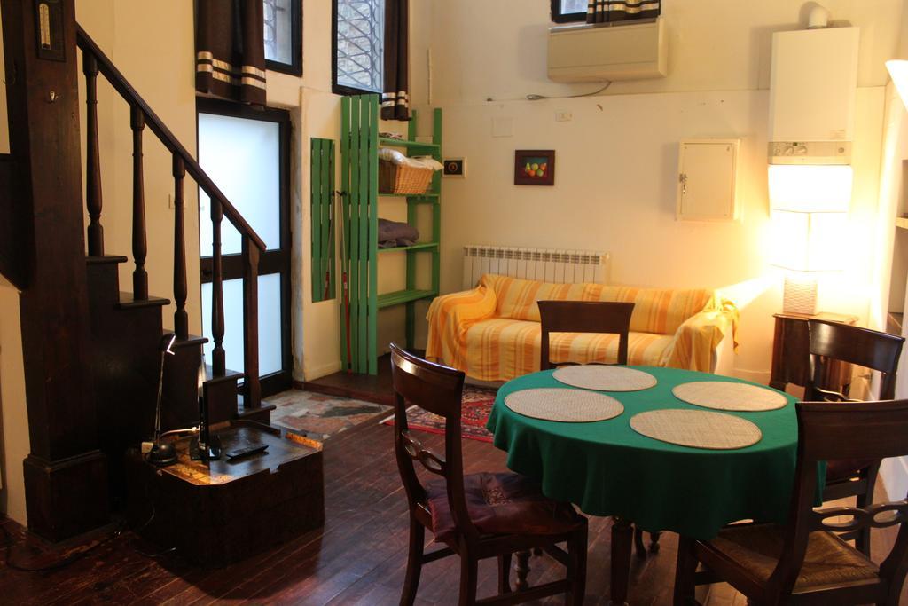 Mimi'S Studios Venezia Camera foto
